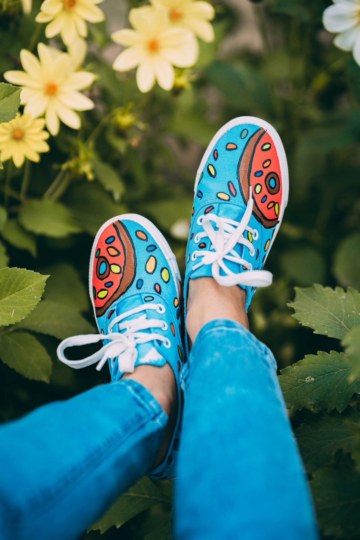 Blue doughnut sprinkle ( lace)