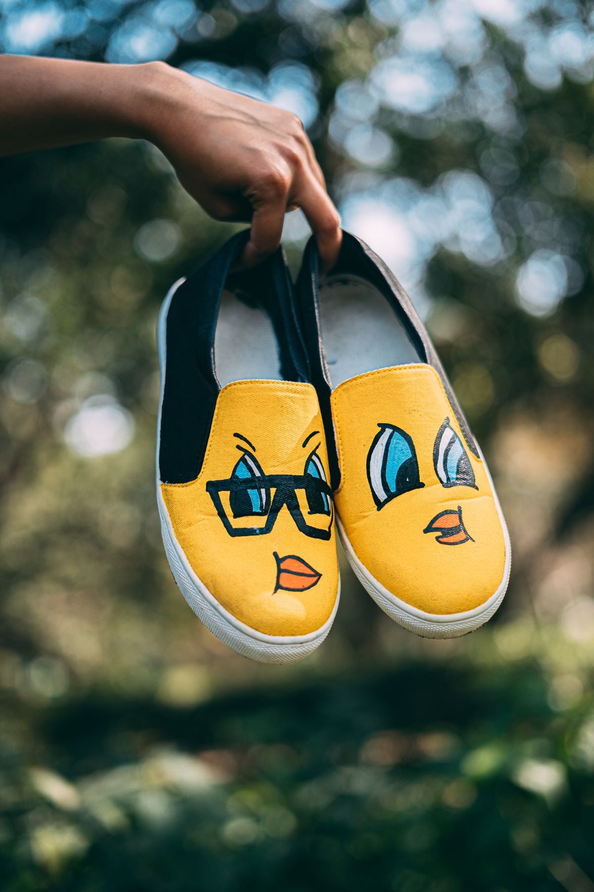 Tweety shoe