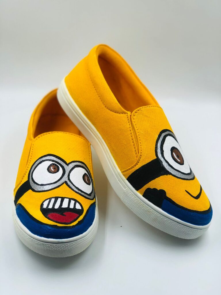 Minion shoe