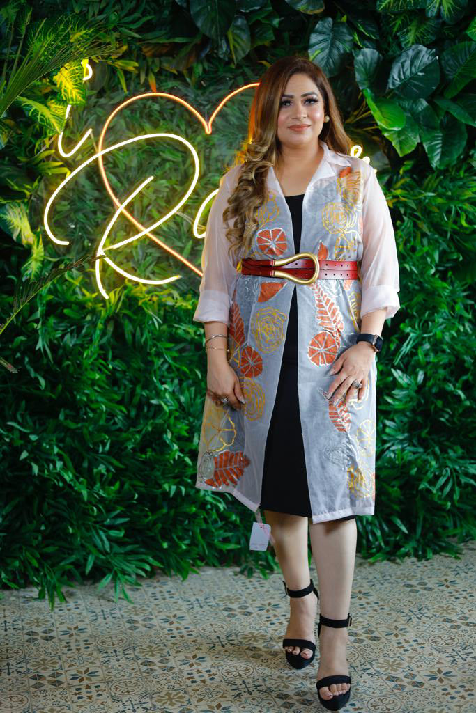 Floral shirt dress with quirky flower