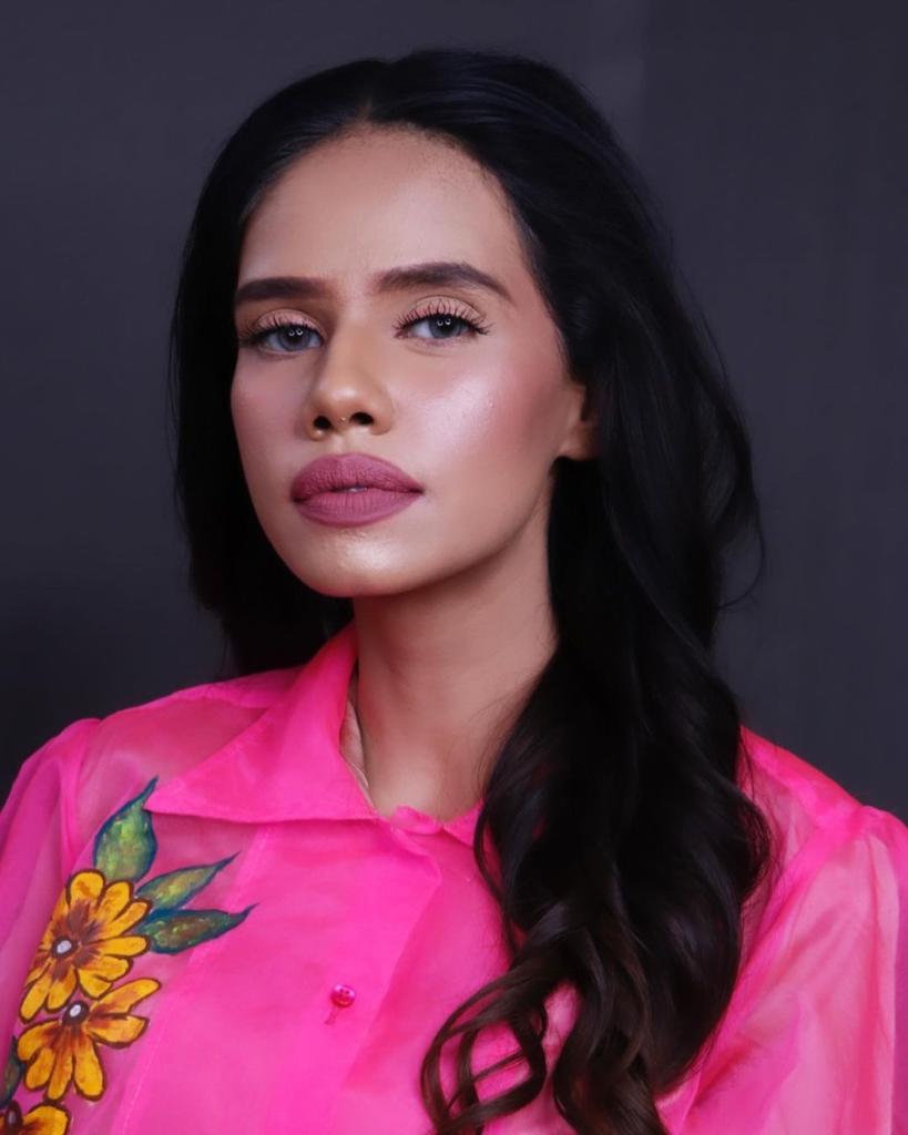 Custom made WomaNEON SHIRTS